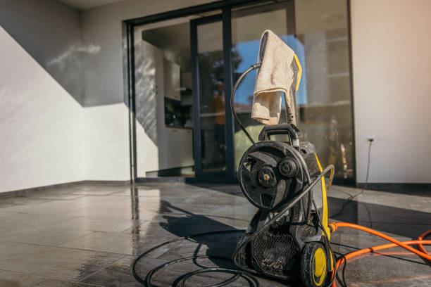 Best Animal Enclosure Cleaning  in Eldorado, TX